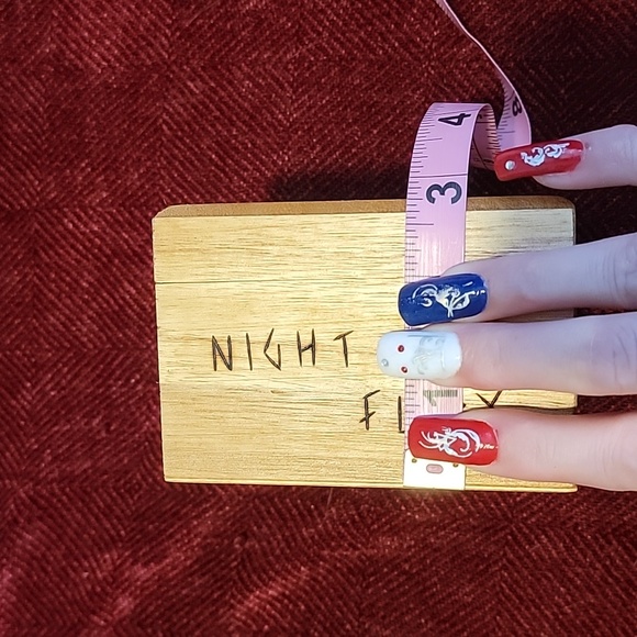 HTTYD pyrography wooden box - Picture 10 of 11